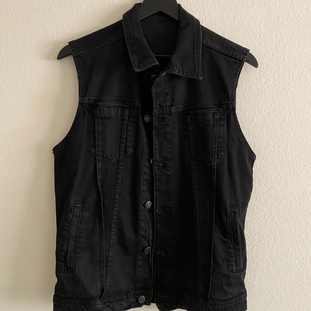 ZARA Sleeveless Denim Jacket